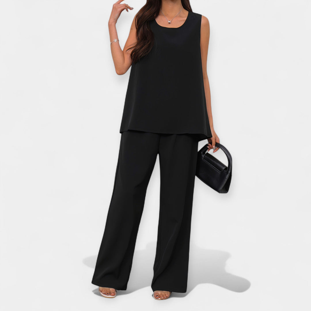 Sahasra | Relaxed Ensemble with Sleeveless Blouse and Flowing Trousers