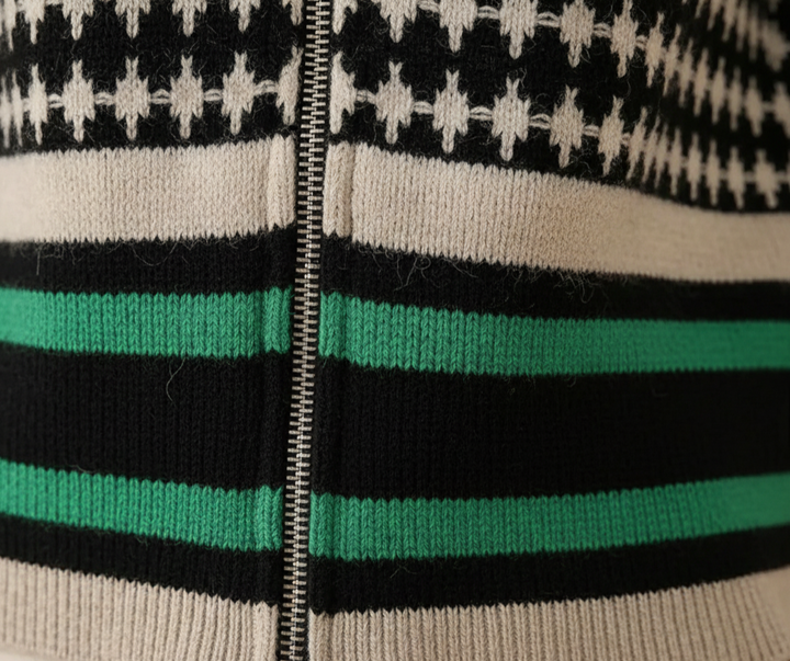 Lydia – Zip-Up Houndstooth Knit Cardigan