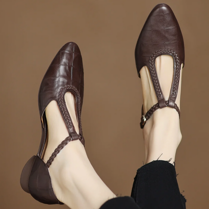 Henrietta | Classic Mary Janes