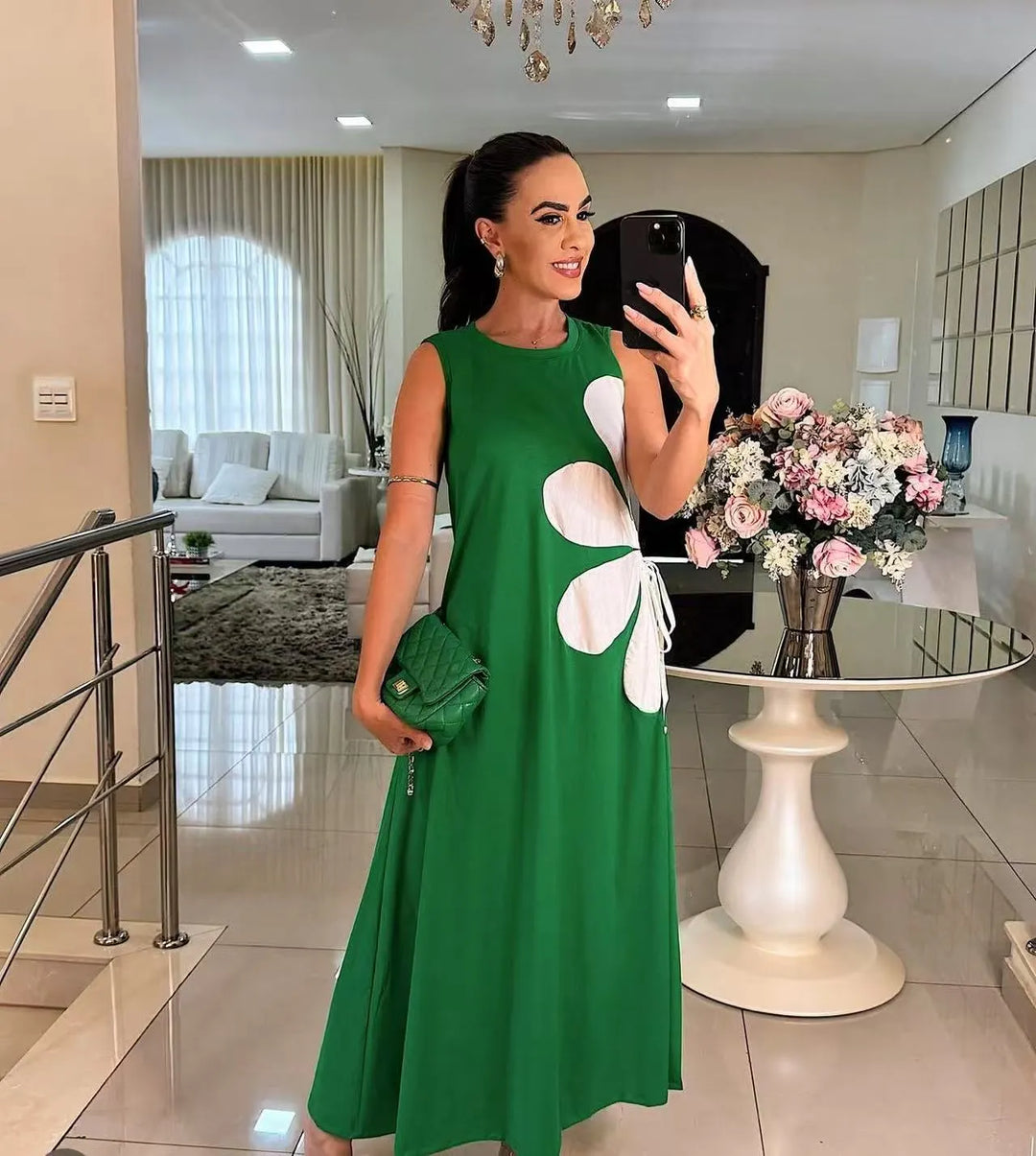 Eirwen – Floral Appliqué Sleeveless Maxi Dress