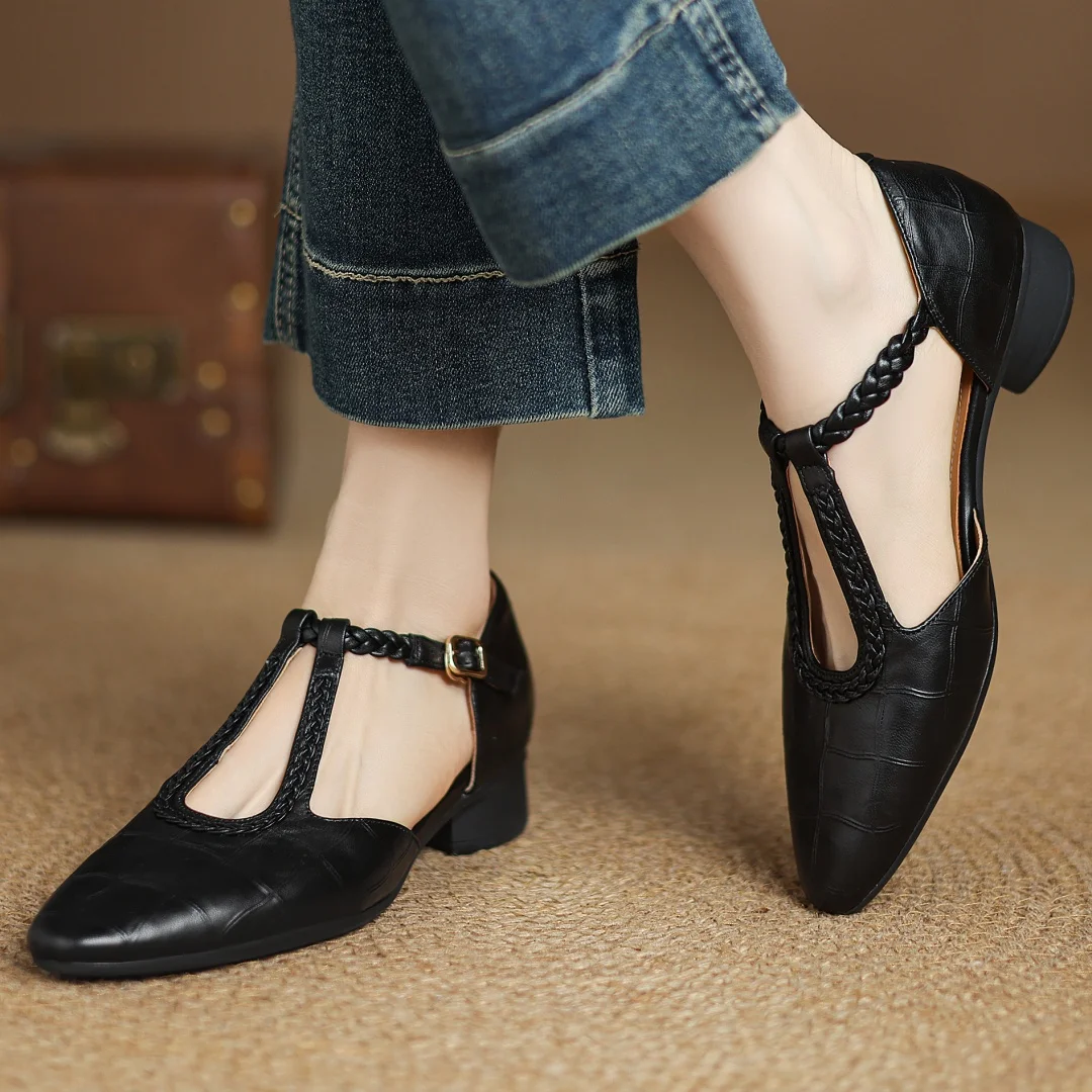 Henrietta | Classic Mary Janes