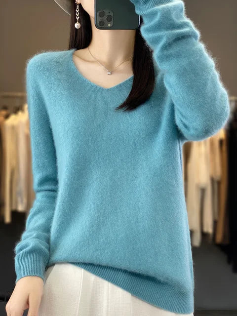 Enid – Loose Knit V-Neck Jumper
