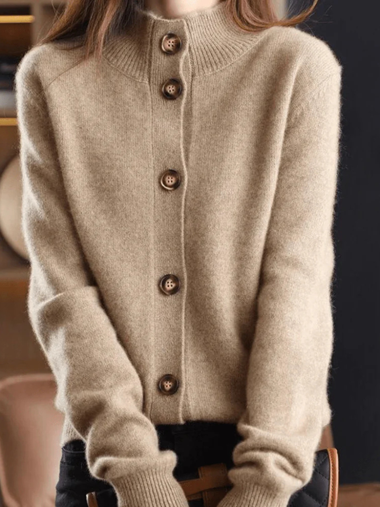 Nancy – Button-Front Knit Cardigan
