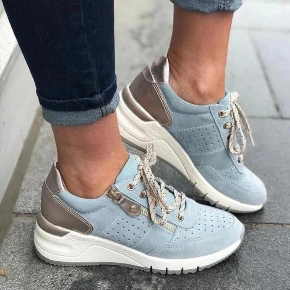 Doris – Lace-Up Wedge Sole Trainers