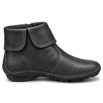 Saskia – Ankle Boots with Easy Side Zip