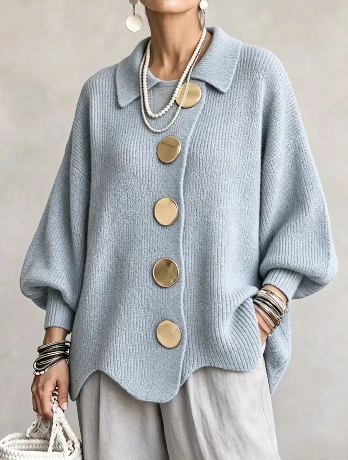 Constance – Oversized Knit Cardigan with Gold Buttons