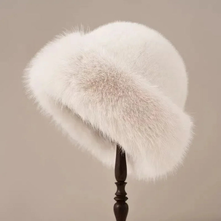 Sandra – Plush Faux Fur Winter Hat