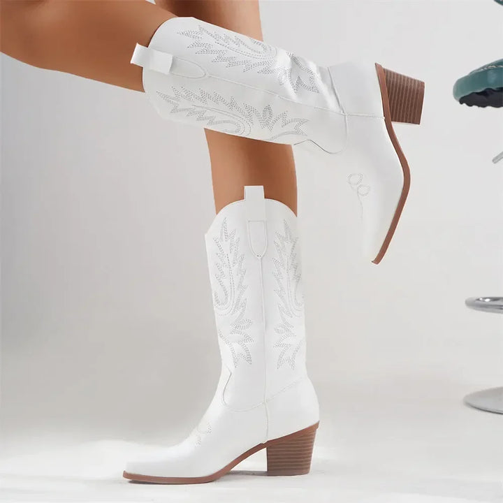 Molly – Embroidered Western Cowboy Boots