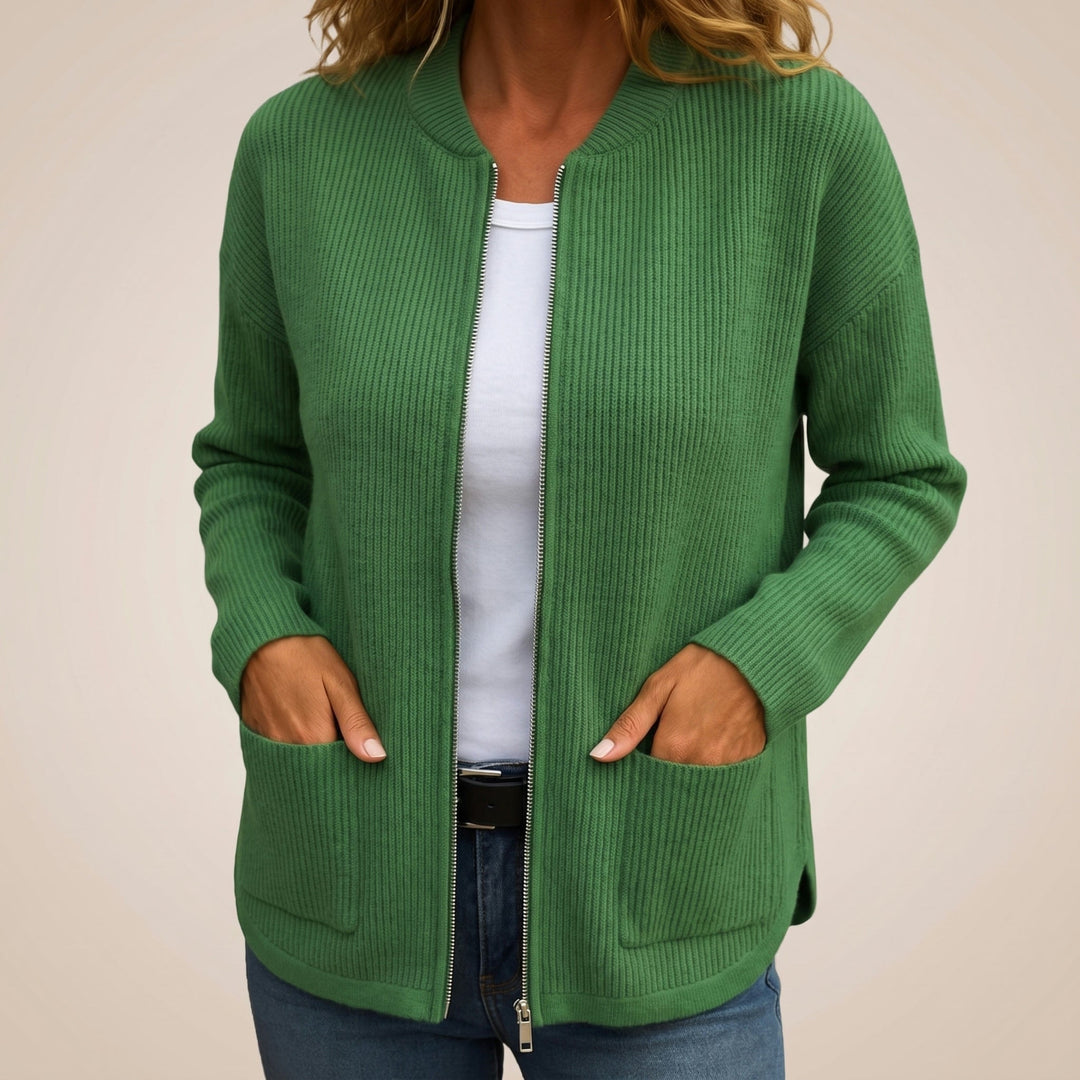 Lydia – Ribbed Zip-Up Cardigan with Deep Pockets