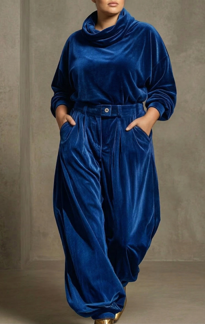 Maggie | Velvet Hoodie and Trousers Set